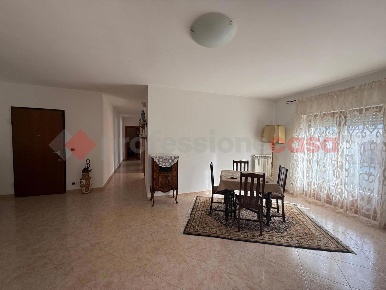 Foto Appartamento in Via per Maruggio 19, Manduria Centro di 100 m²