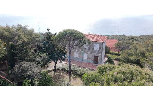 Foto Villa unifamiliare in Via Tevere, Rosignano Marittimo Castiglioncello