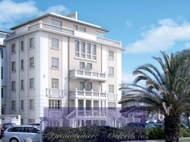 Foto Appartamento in Via Nazario Sauro, Camaiore Lido di Camaiore di 120 m²