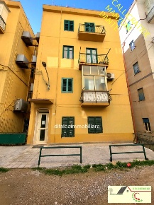 Foto Appartamento in via callicratide, Agrigento con 6 locali in vendita