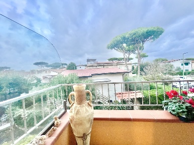 Foto Appartamento a Camaiore di 85 m² con 4 locali in vendita