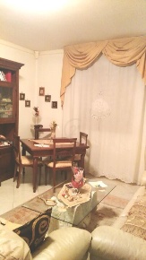 Foto Appartamento a Mascalucia Centro di 90 m² con 3 locali in vendita