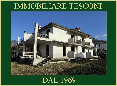 Foto Villa unifamiliare in VIA NOSTRA SIGNORA, Camaiore Capezzano Pianore