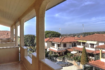 Foto Appartamento a Rosignano Marittimo di 66 m² con 4 locali in vendita