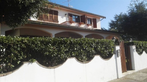 Foto Villa in via Serragrande, Rosignano Marittimo in vendita