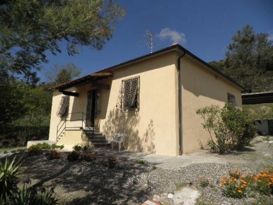 Foto Villa a Rosignano Marittimo in vendita