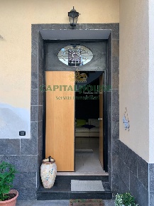 Foto Appartamento in zona centrale, Santa Maria Capua Vetere di 105 m²