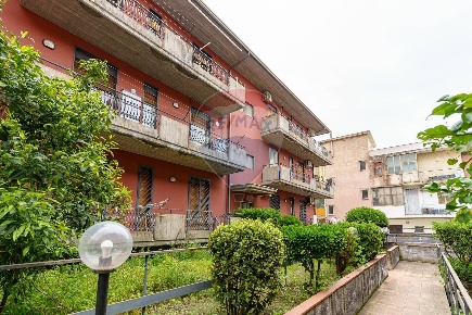 Foto Appartamento in Via Tremestieri, Mascalucia in vendita