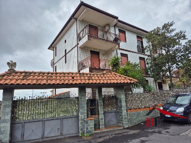 Foto Appartamento in Via A. La Marmora, Mascalucia in vendita