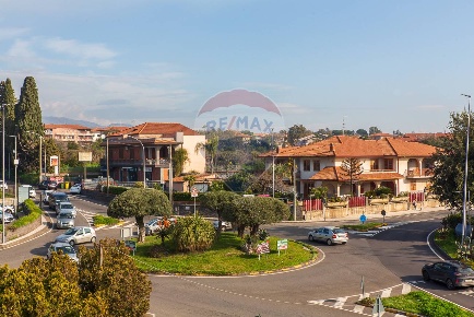 Foto Appartamento in via alcide de gasperi, Mascalucia in vendita