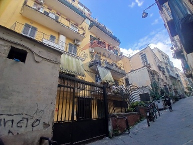 Foto Appartamento in Via San Mandato, Napoli in vendita