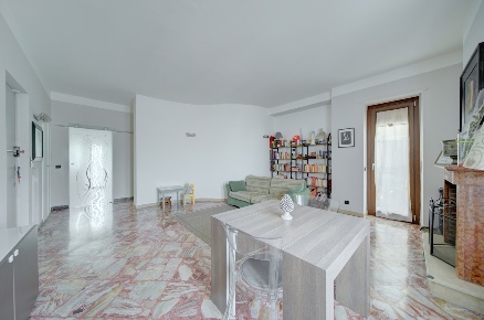 Foto Appartamento in Corso Bernardino Telesio 40, Torino Parella di 120 m²
