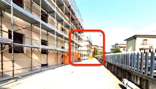 Foto Appartamento in Via Durlindana, Verona Borgo Roma di 81 m² all'asta