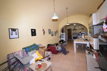Foto Appartamento a Lucca Cerasomma di 205 m² con 7 locali in vendita