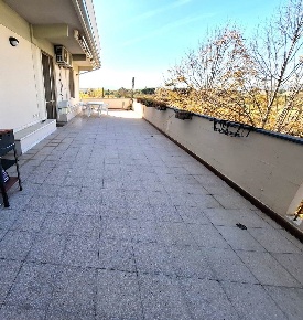 Foto Appartamento a Arezzo Quarata di 248 m² con 5 locali in vendita