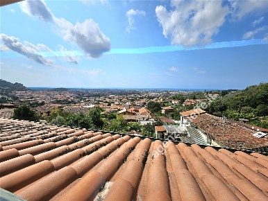 Foto Appartamento a Massa Bergiola - Lavacchio di 200 m² con 6 locali