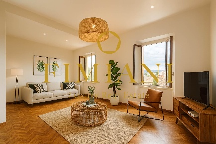 Foto Appartamento in Via Luca Landucci, Firenze Mazzini - Oberdan di 158 m²