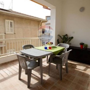 Foto Appartamento in Via Fois 26, Ragusa Marina di Ragusa Centro di 110 m²