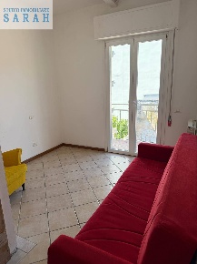 Foto Appartamento in Via Mazzini, Viareggio Centro di 90 m² con 4 locali