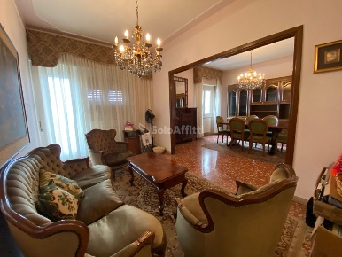 Foto Appartamento a Frosinone Le Rase, Vetiche di 110 m² con 5 locali