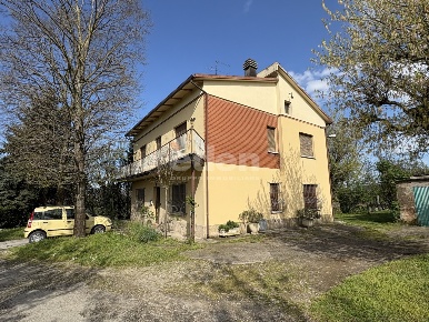 Foto Villa bifamiliare in Via Piumazzo 75, Castelfranco Emilia in vendita