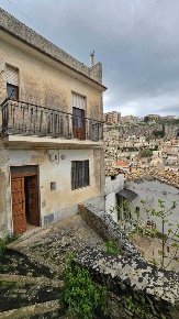 Foto Appartamento in Via Ponte 71, Modica Modica Bassa di 95 m² in vendita