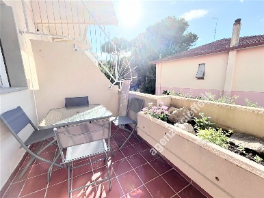 Foto Appartamento a Massa Marina di Massa Centro di 75 m² con 4 locali