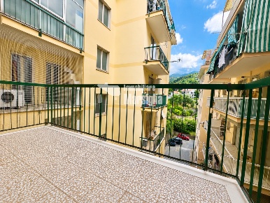 Foto Appartamento in Via Giacomo Margotti 48, Sanremo Baragallo di 45 m²