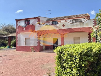 Foto Villa in Via Olindo Marinelli, Siracusa in vendita