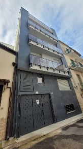 Foto Appartamento in Via Niccolò Paganini, Altamura di 108 m² con 3 locali