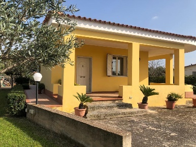 Foto Villa singola in VIA ISOLE DELLA  CALEDONIA, Siracusa Isola di 130 m²