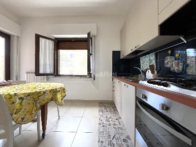 Foto Appartamento a Catanzaro Catanzaro Lido di 80 m² con 3 locali