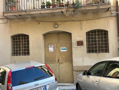 Foto Appartamento in via paternò 6, Caltanissetta Centro di 64 m²