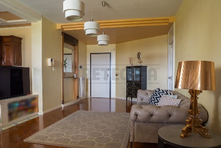 Foto Appartamento in Via Berlino, Altamura di 177 m² con 4 locali