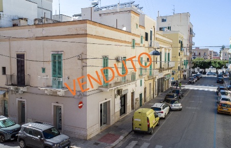 Foto Appartamento in Via Rattazzi 31, Monopoli Centro di 138 m² in vendita