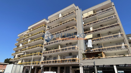Foto Appartamento in Via Napoli  333 P, Bari Libertà di 142 m² con 4 locali