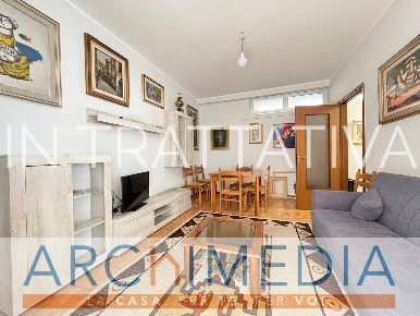 Foto Appartamento in Via Vellone, Varese Masnago di 70 m² con 2 locali