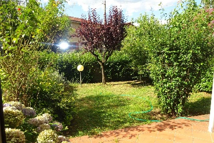 Foto Villa unifamiliare a Arezzo San Donato - Ospedale di 207 m² in vendita