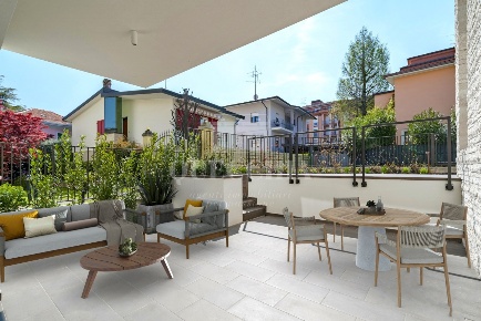 Foto Appartamento in Via Antonio Gramsci, Desenzano del Garda in vendita