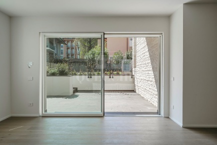 Foto Appartamento in Via Antonio Gramsci, Desenzano del Garda di 150 m²