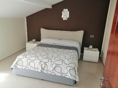 Foto Appartamento in VIA GIUSEPPE DENARO 36, Messina Giostra di 83 m²
