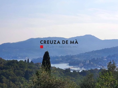Foto Villa in Via Cornice di Sant'Ambrogio, Rapallo in vendita