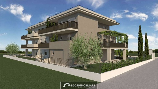 Foto Appartamento in Via Sirmione 21, Desenzano del Garda Desenzano Centro