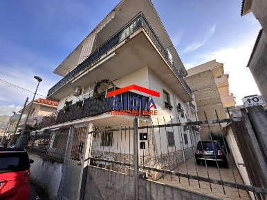 Foto Appartamento a Mondragone in vendita