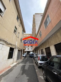 Foto Appartamento in via Antonio Sementini 29, Mondragone di 100 m²