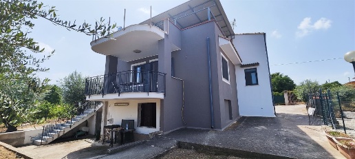 Foto Villa unifamiliare a Misilmeri di 160 m² in vendita