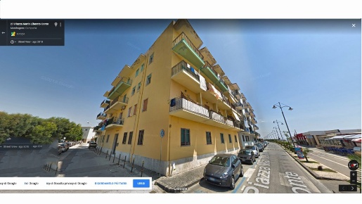 Foto Appartamento in Lungomare Francesco Caracciolo 12, Mondragone di 51 m²