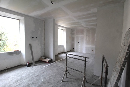 Foto Appartamento a Poggibonsi Centro di 152 m² con 6 locali in vendita