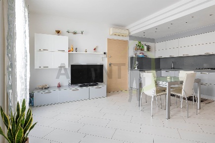 Foto Appartamento a Cervia Mare di 115 m² con 6 locali in vendita