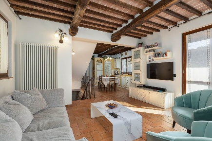 Foto Appartamento a Poggibonsi Centro di 148 m² con 6 locali in vendita